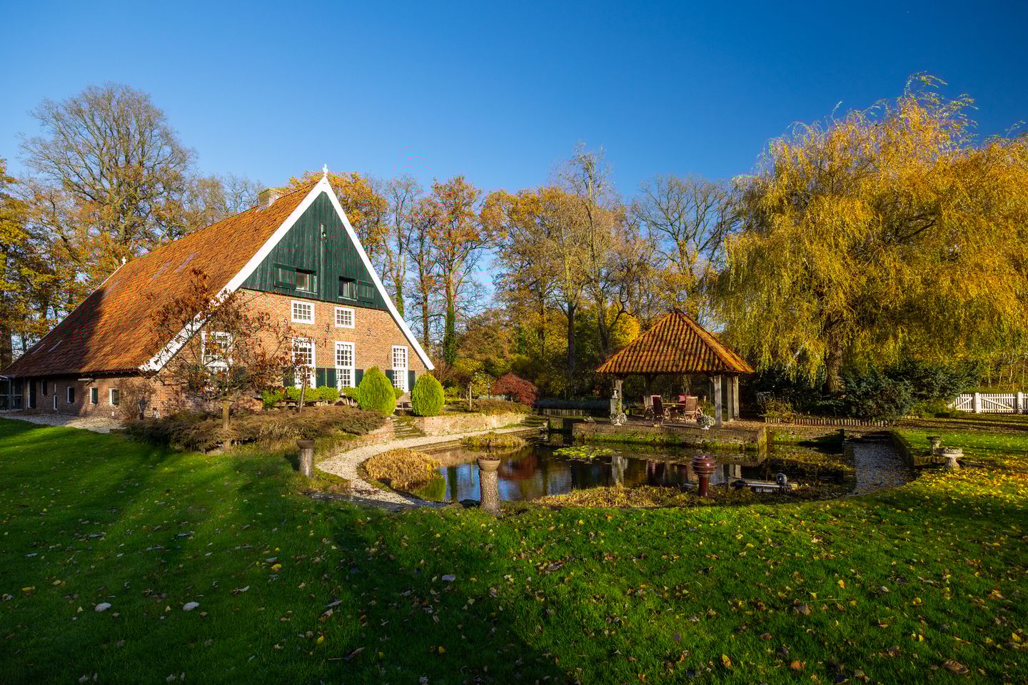 Foto 95 van Burloseweg 44