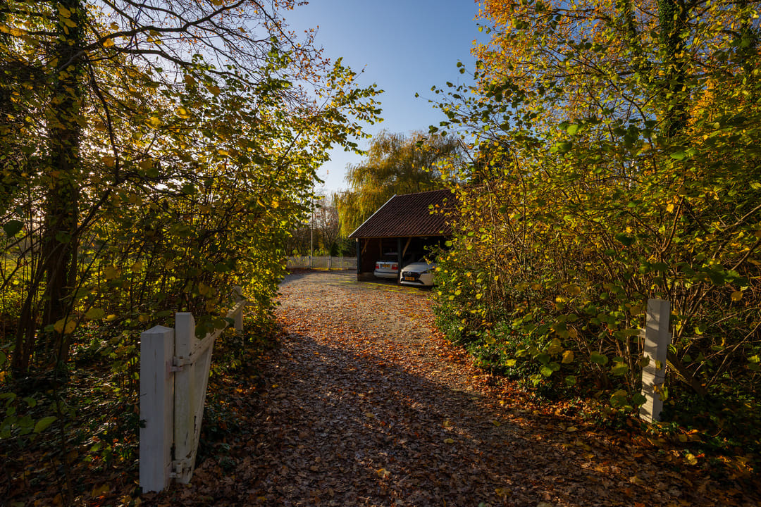 Foto 103 van Burloseweg 44