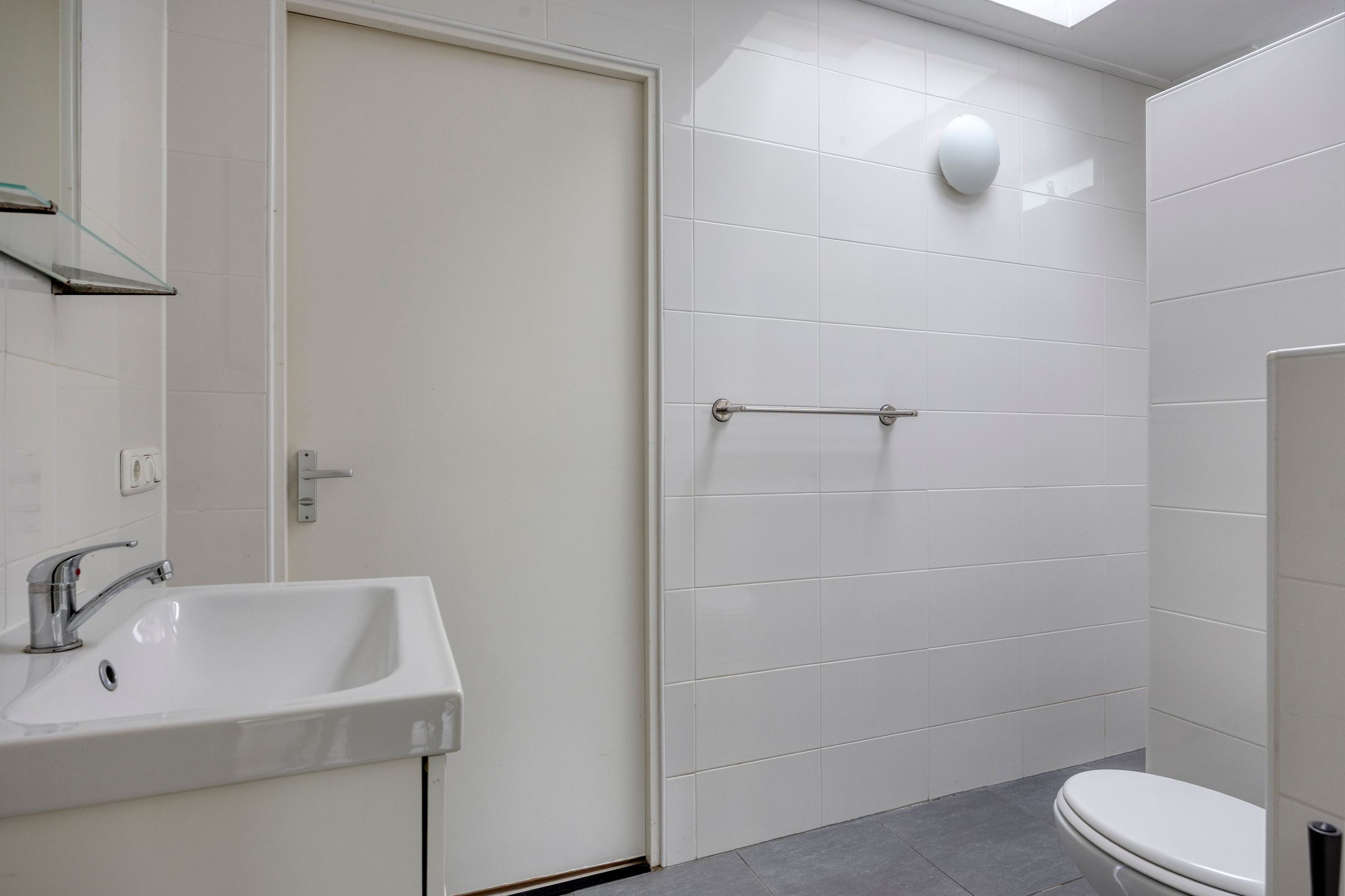 Photo 18 of Molendwarsstraat 29-A