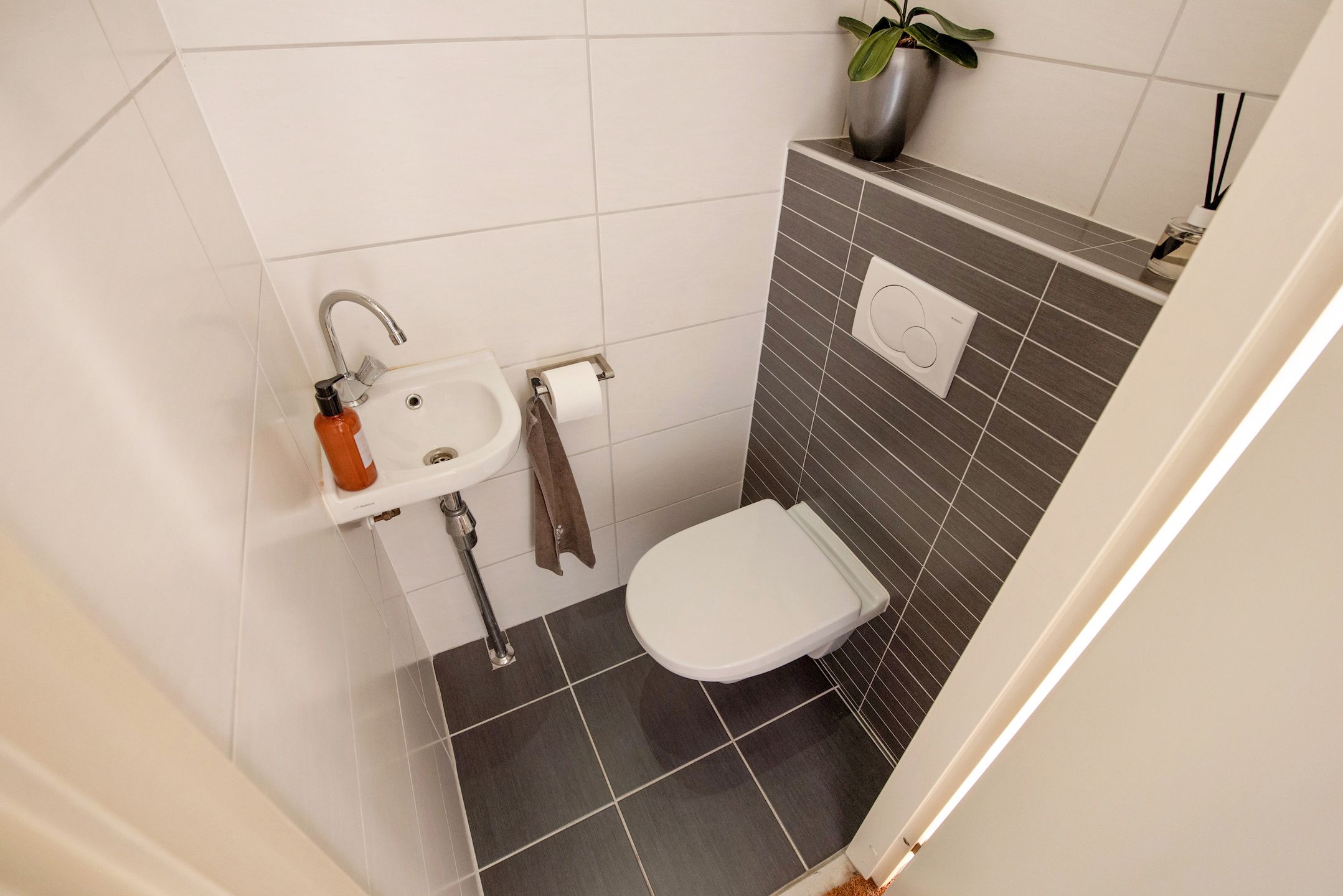 Foto 12 van Hannie Schaftsingel 32