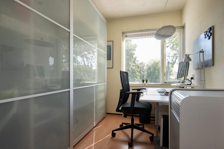 Photo 16 of Hannie Schaftsingel 32