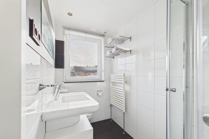 Photo 4 of Kanaalkade 42