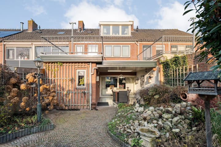 Foto 50 van Roggestraat 35