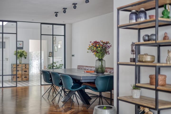 Photo 11 of Vughtstraat 6