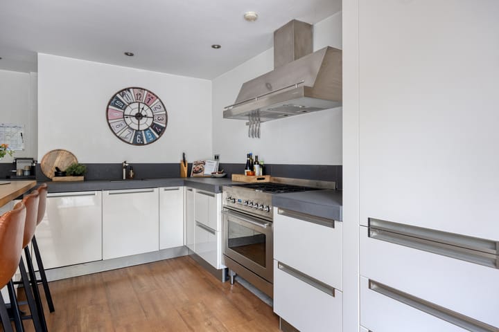 Photo 22 of Vughtstraat 6