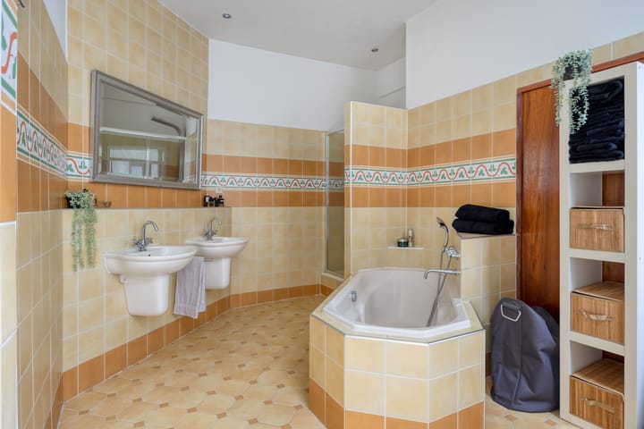 Photo 35 of Vughtstraat 6