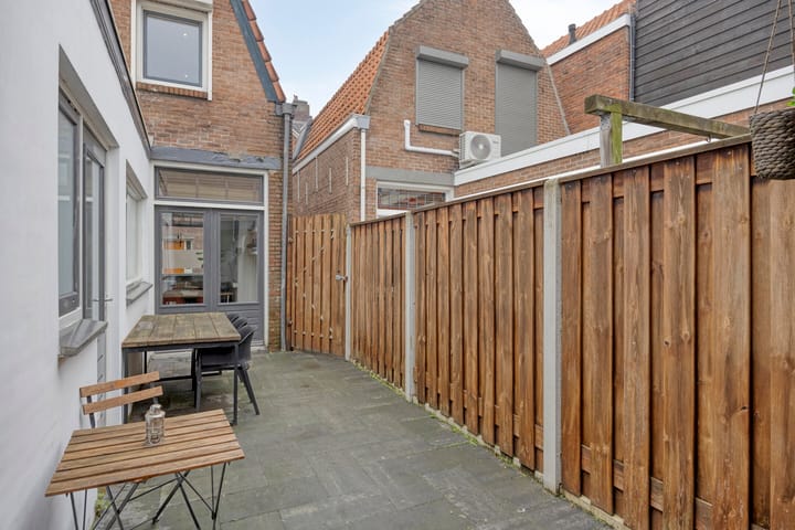Photo 22 of Boomgaardstraat 3-B