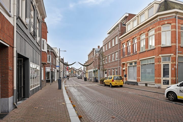 Photo 30 of Boomgaardstraat 3-B