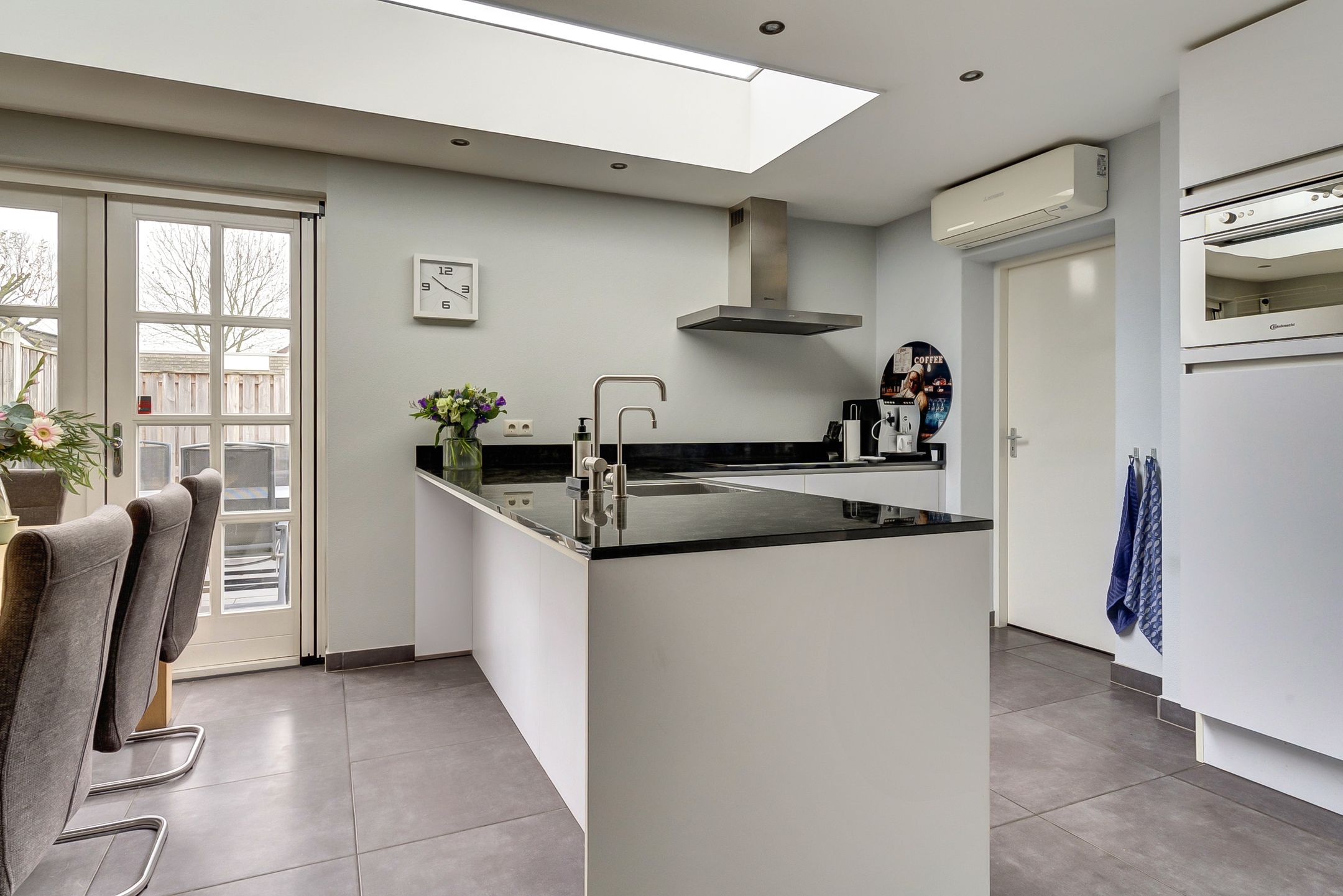 Foto 12 van Suze Groeneweglaan 25