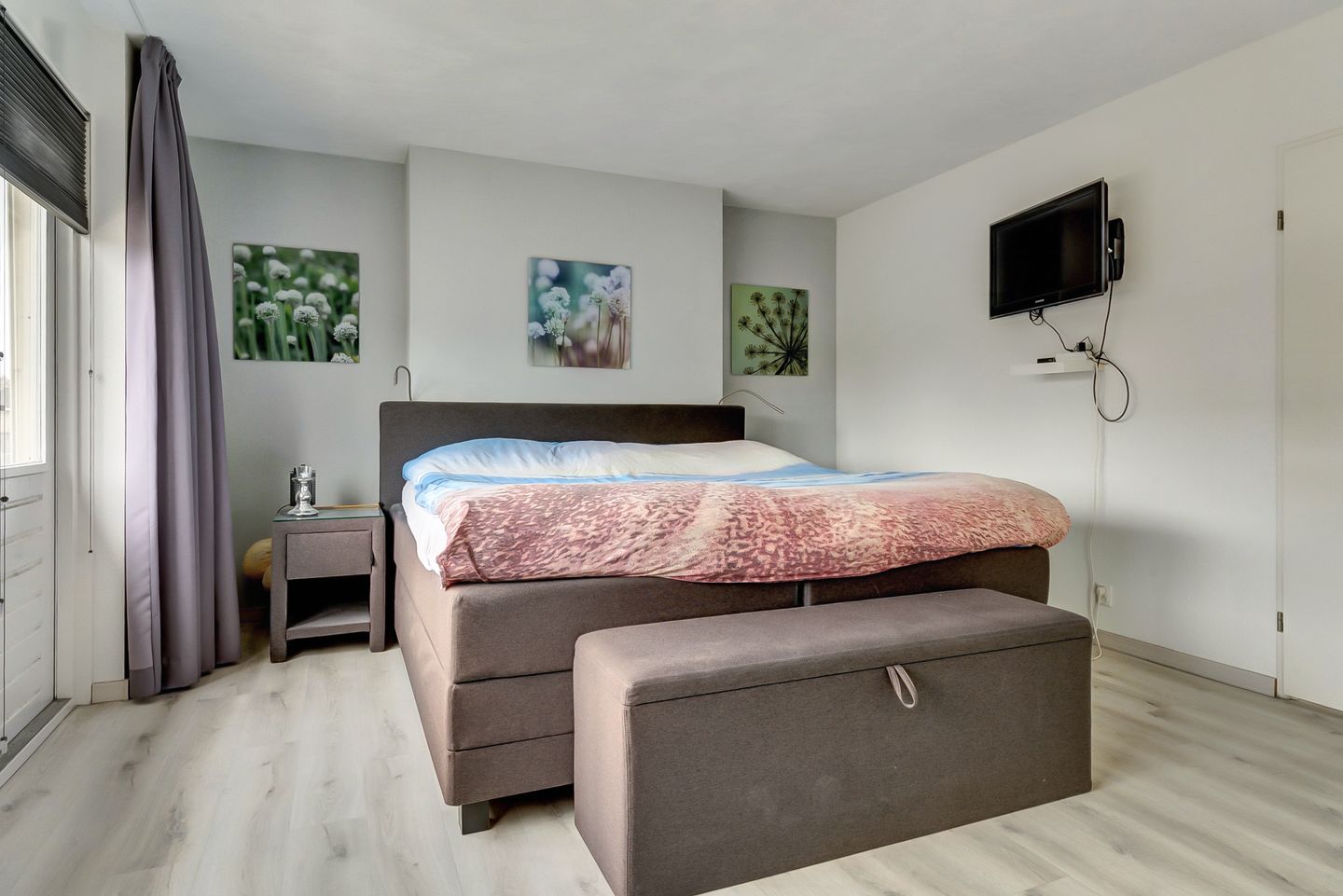 Foto 19 van Suze Groeneweglaan 25