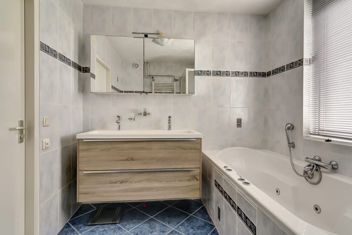 Photo 25 of Suze Groeneweglaan 25