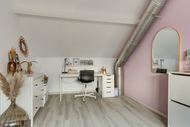 Photo 28 of Suze Groeneweglaan 25