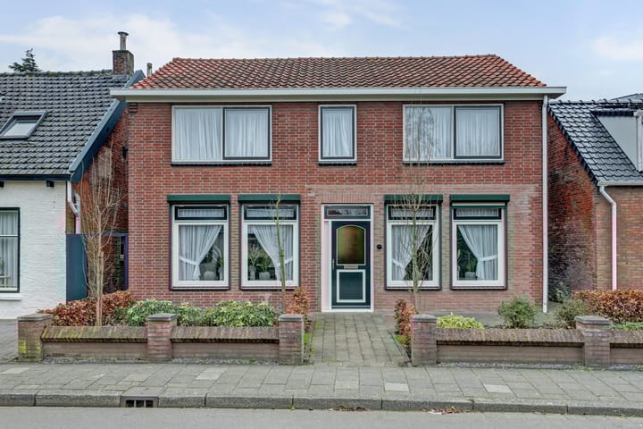Hoofdstraat 25