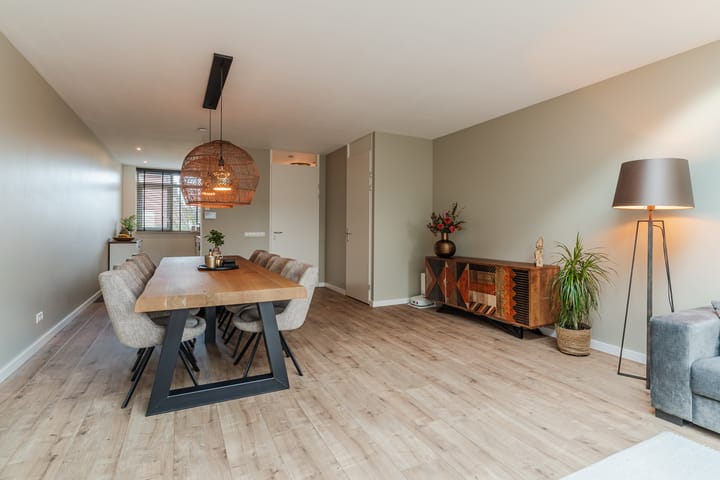 Foto 8 van van Vessemstraat 5