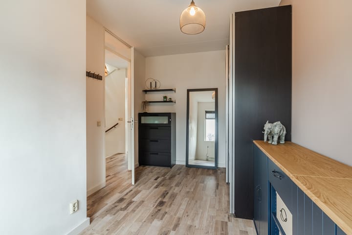 Foto 23 van van Vessemstraat 5