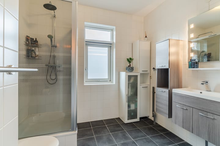 Foto 24 van van Vessemstraat 5