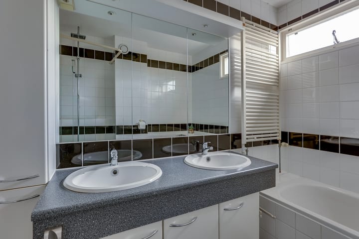 Foto 34 van Akelei 87