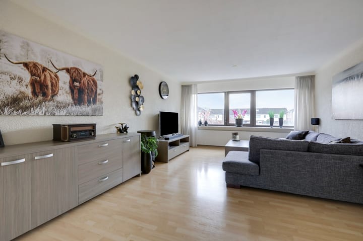 Photo 2 of Straussstraat 24