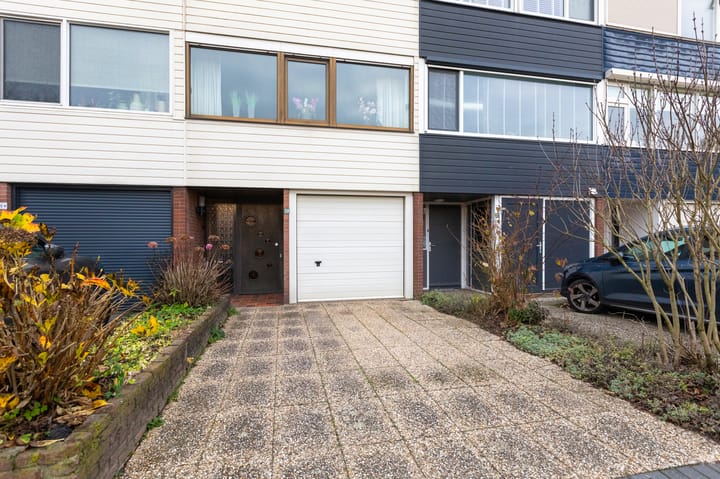 Foto 12 van Straussstraat 24