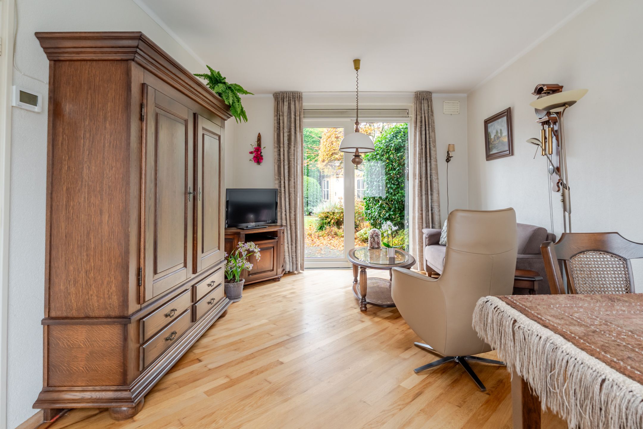 Foto 6 van Deken Fickstraat 10