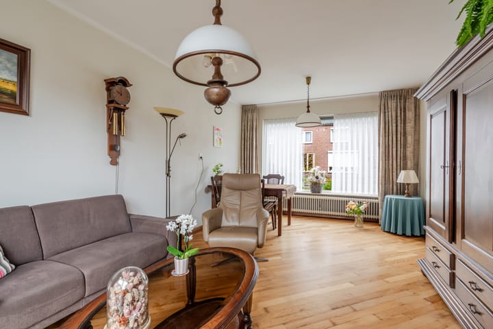 Foto 8 van Deken Fickstraat 10