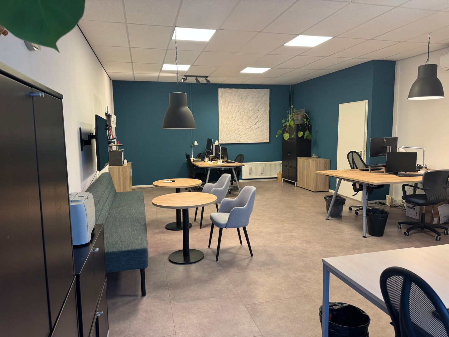 View photo 3 of Minervum 7444-B