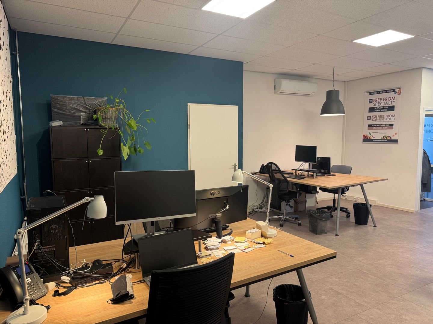 View photo 5 of Minervum 7444-B