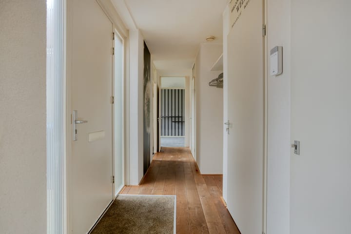 Foto 2 van Spoorstraat 46