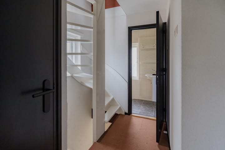 Photo 23 of Leidsemeerstraat 25