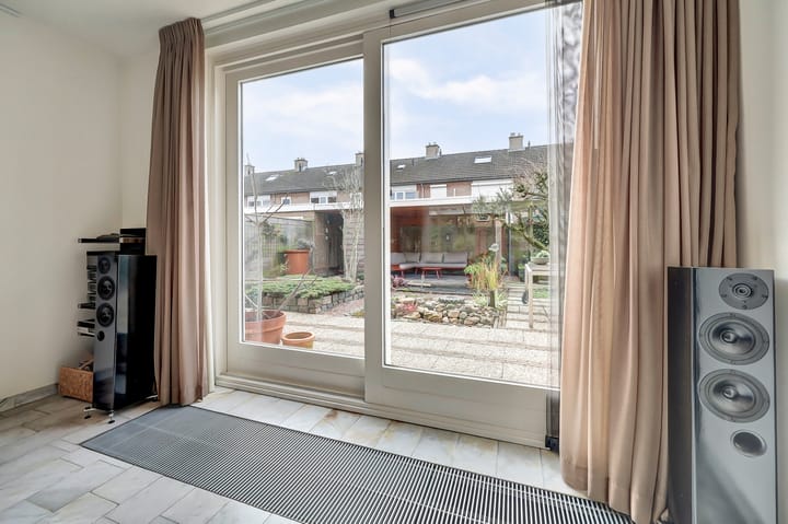 Foto 13 van Henri Dunantstraat 5