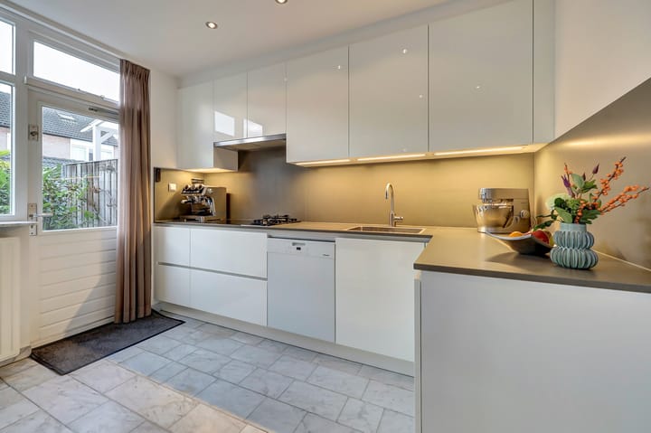 Foto 21 van Henri Dunantstraat 5