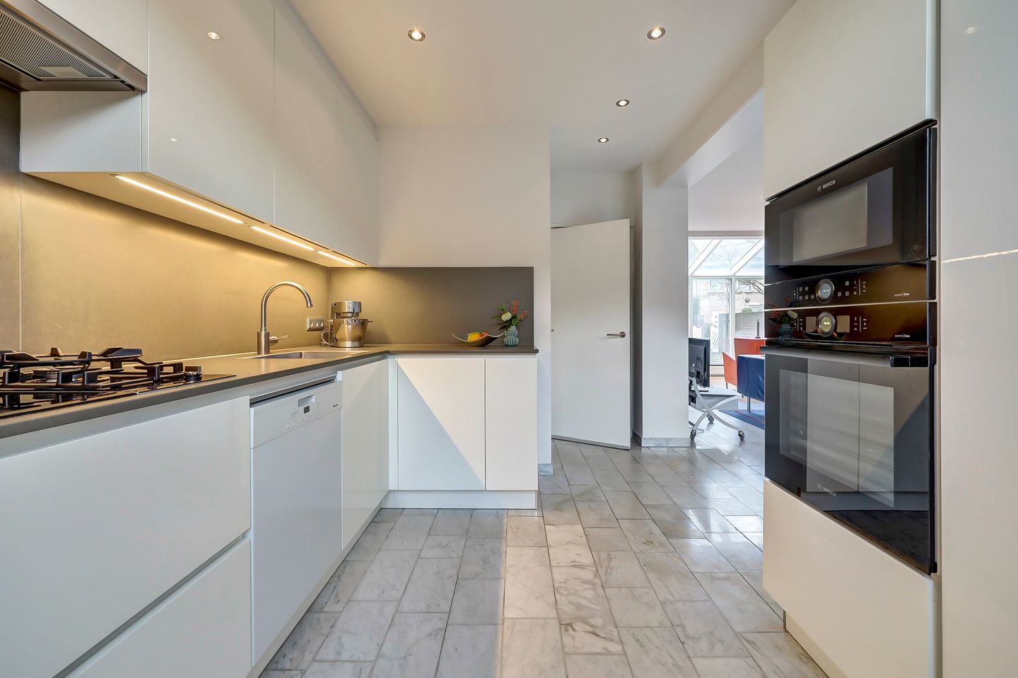 Foto 25 van Henri Dunantstraat 5