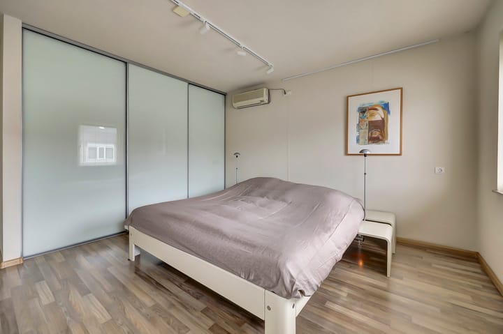 Foto 33 van Henri Dunantstraat 5