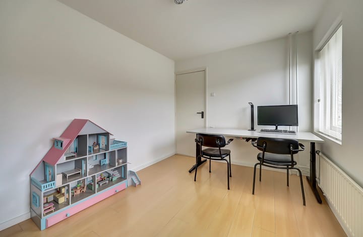 Foto 38 van Henri Dunantstraat 5