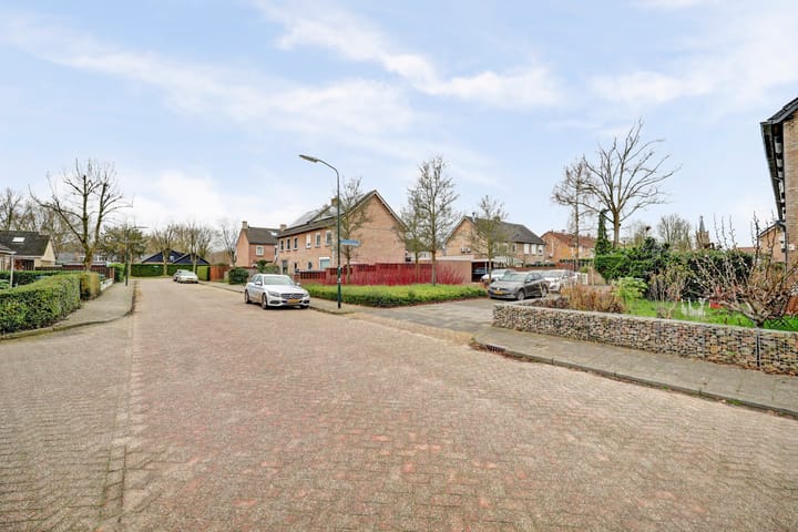 Foto 65 van Henri Dunantstraat 5