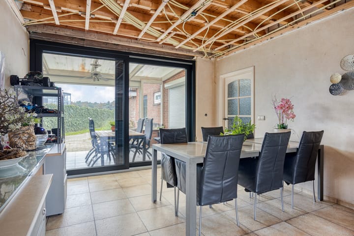 Foto 15 van Loveren 4-A