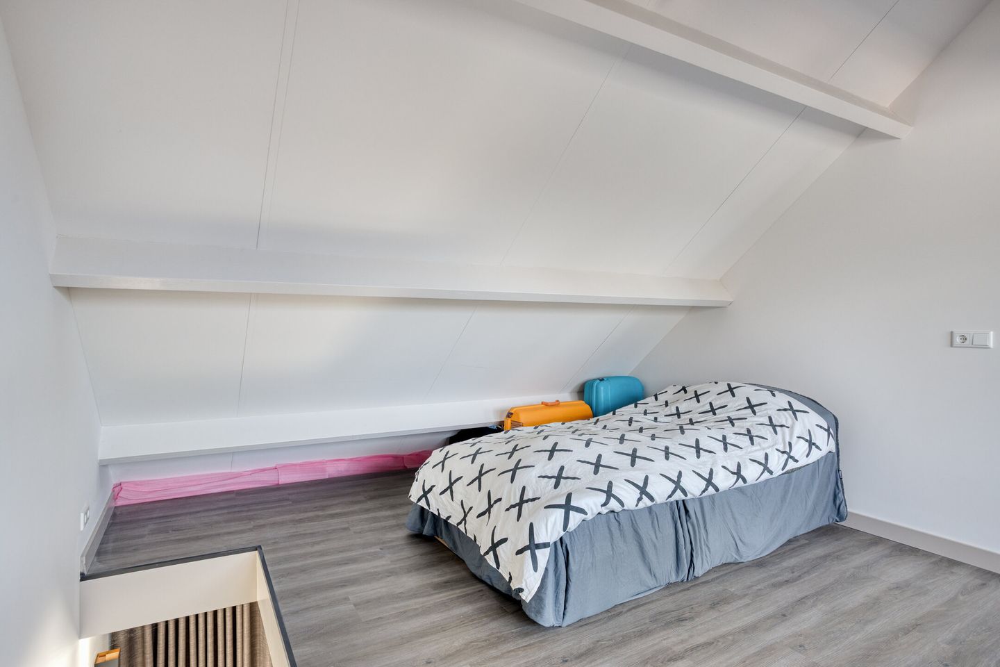 Foto 25 van Loveren 4-A