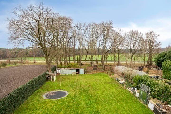 Foto 40 van Loveren 4-A