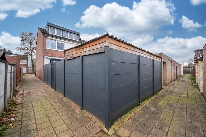 Foto 20 van Racinestraat 37