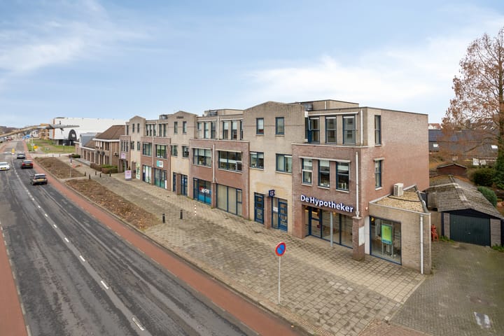 Photo 23 of Hoogstraat 23