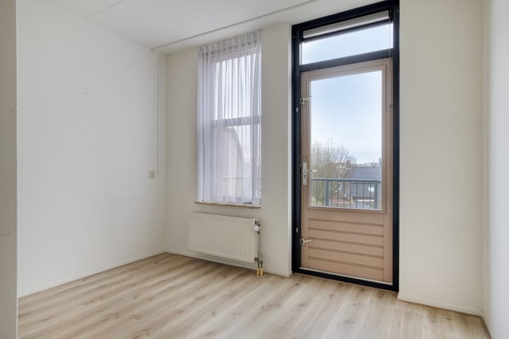 Photo 19 of Hoogstraat 23