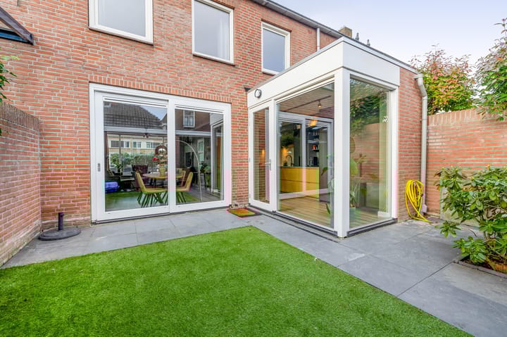 Foto 30 van Van Rijckevorsel van Kessellaan 30