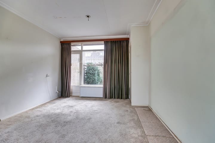 Foto 12 van van Lippe Biesterfeldlaan 18