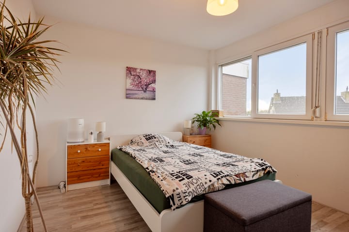 Foto 18 van Neeringerweg 26