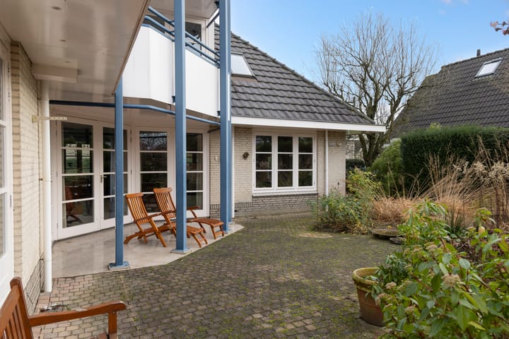 Photo 3 of Van Rhemenmarke 2