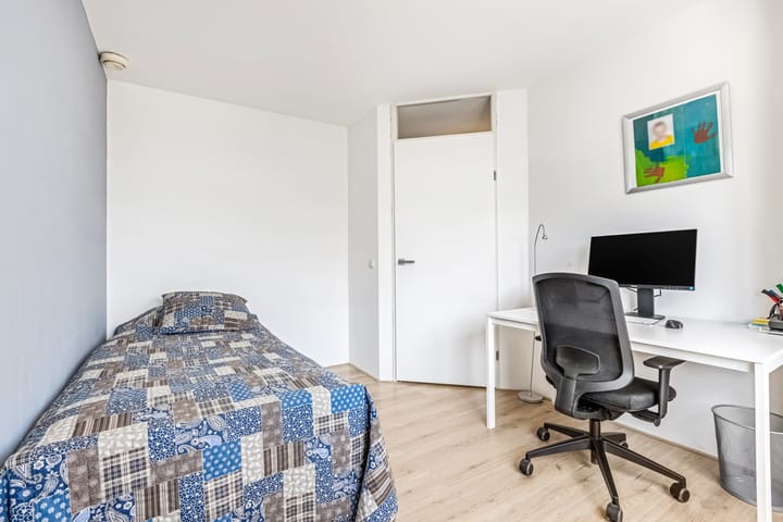 Photo 21 of Larekamp 5