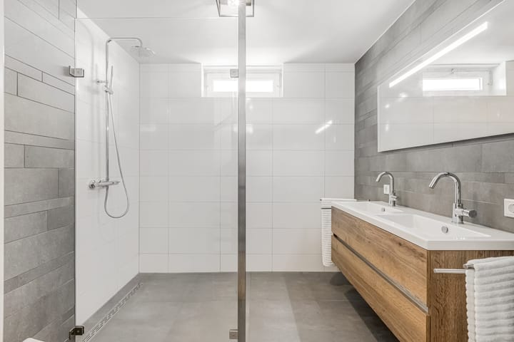 Photo 24 of Larekamp 5