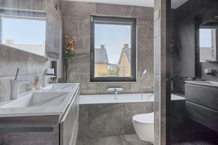 Foto 23 van Laan van Luxemburg 4-B