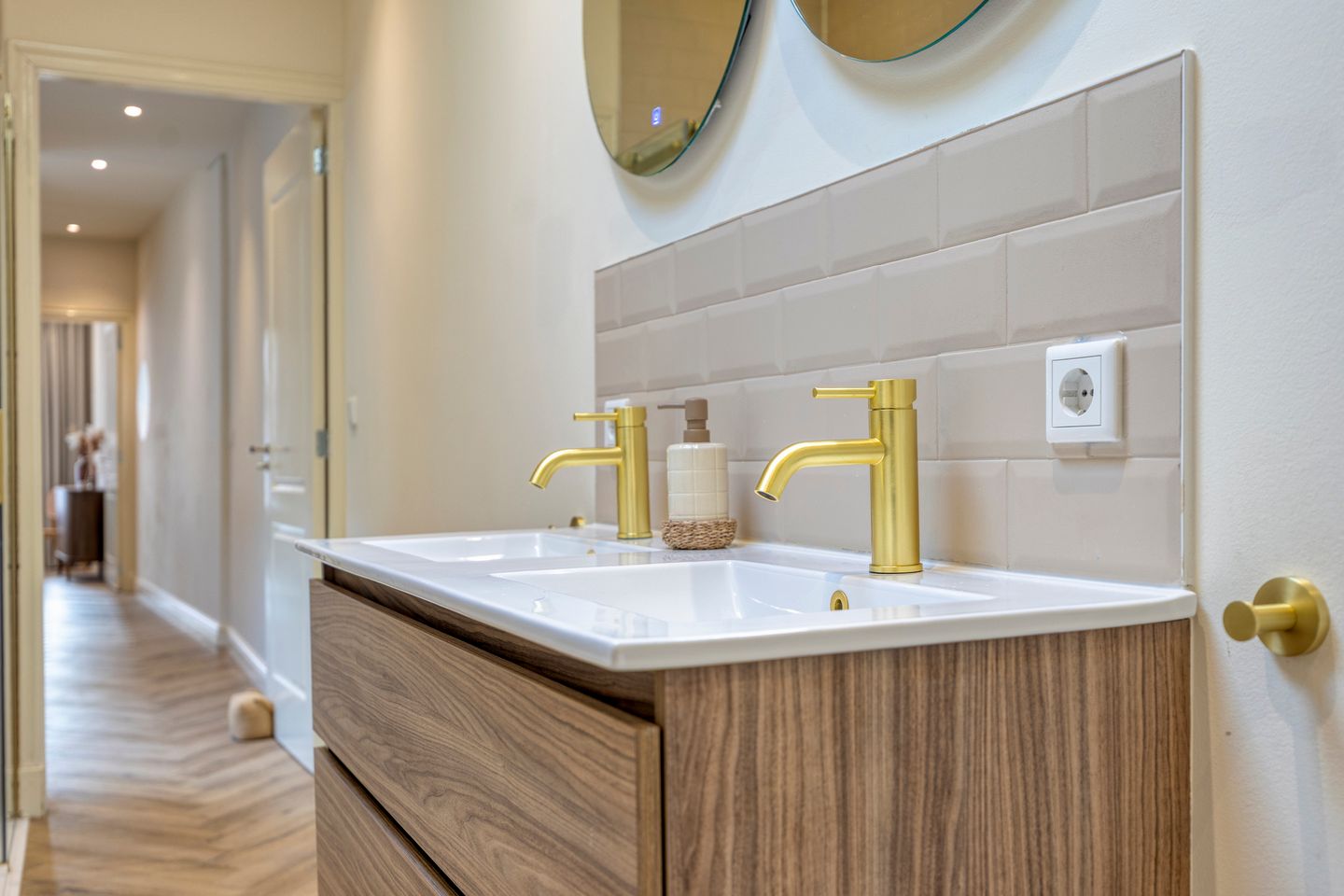 Foto 44 van Raadhuisstraat 51