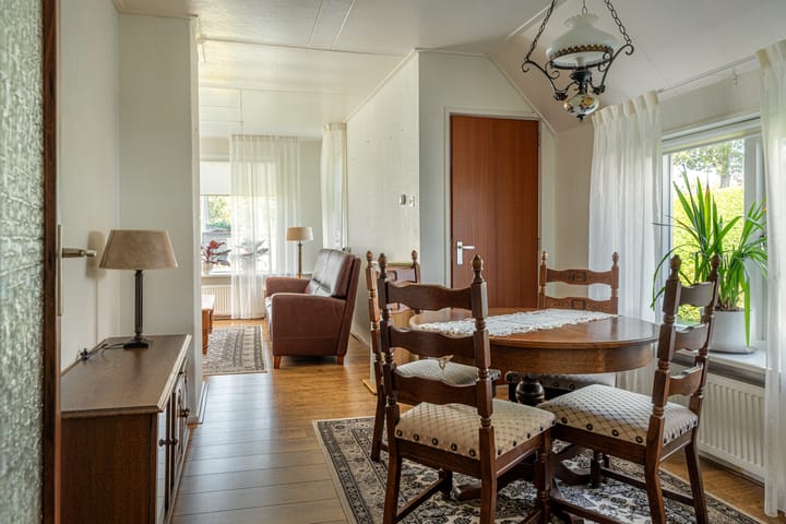 Foto 25 van Buorren 74